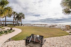 Ocean House 1904 2 Bedroom Condo by RedAwning