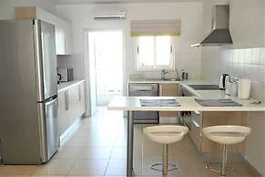 Eden Beach Apartments