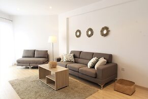 Eden Beach Apartments