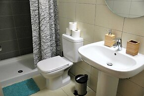 Eden Beach Apartments