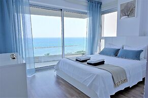 Eden Beach Apartments