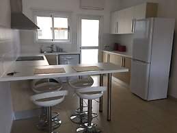 Eden Beach Apartments