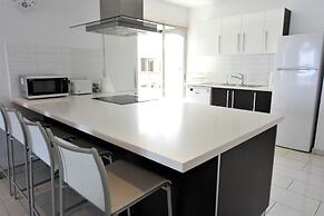Eden Beach Apartments