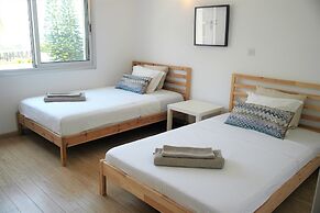 Eden Beach Apartments