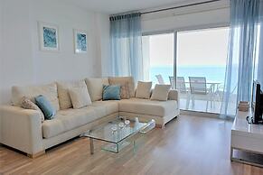 Eden Beach Apartments