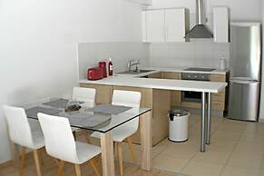 Eden Beach Apartments