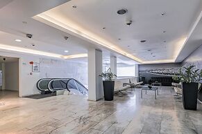 Eden Beach Apartments