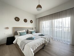 Eden Beach Apartments
