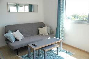 Eden Beach Apartments