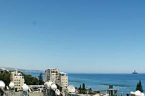 Eden Beach Apartments