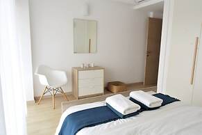 Eden Beach Apartments