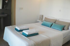 Eden Beach Apartments