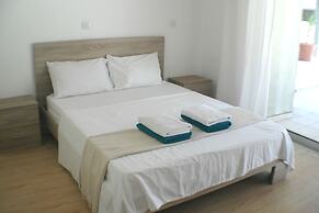 Eden Beach Apartments