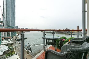 River view Luxury 3bed flat with views