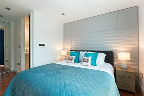 River view Luxury 3bed flat with views