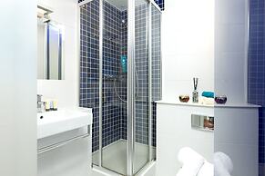 River view Luxury 3bed flat with views