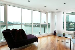 River view Luxury 3bed flat with views
