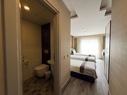 Bone Apart Otel