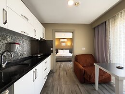Bone Apart Otel
