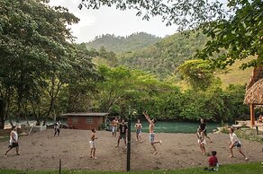 Hospedaje Tipico El Retiro - Hostel