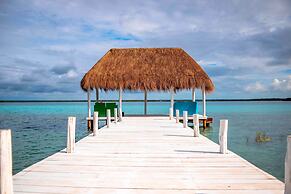 Royal Palm Bacalar Cabañas & Lagoon Club