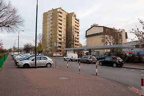 Ochota Homely Apartment