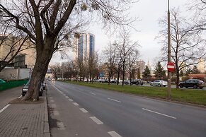 Ochota Homely Apartment