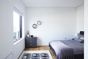 Stylish modern home in Manchester city centre with parking