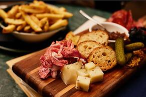 Surety Hotel, Autograph Collection