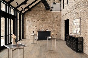 Surety Hotel, Autograph Collection