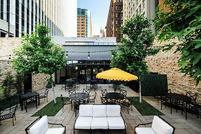 Surety Hotel, Autograph Collection