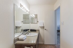 The Relaxing Suites of Midland