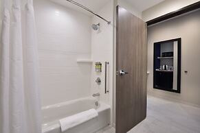 Holiday Inn Express & Suites Woodlands Area by IHG