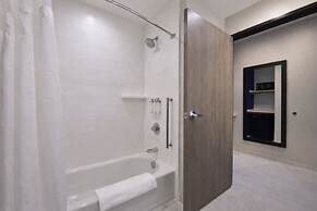 Holiday Inn Express & Suites Spring - Woodlands Area by IHG
