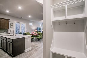 Beautiful furnished 3 bedroom Allen Home