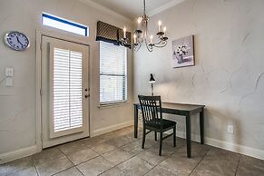 Beautifully furnished TownHome at shops