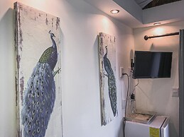 Blue Bird Hotel Boutique