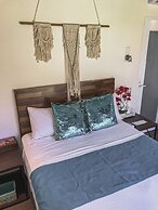 Blue Bird Hotel Boutique