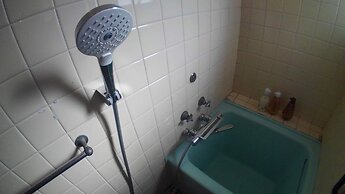 Setouchi Triennale Hotel - Hostel