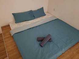 EST Link to LRT KL Sentral Bangsar