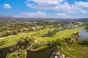 Luxury Modern 4 BR Pool Villa - PH111