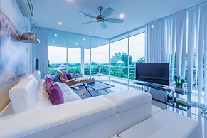 Luxury 3 Bedroom Villa, Sea View (PM-A5)