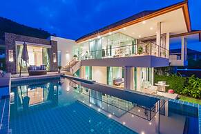 Luxury 3 Bedroom Villa, Sea View (PM-A5)
