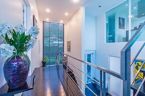 Luxury 3 Bedroom Villa, Sea View (PM-A5)