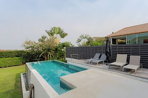 Luxury 3 Bedroom Villa, Sea View (PM-A5)