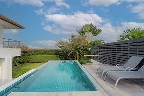 Luxury 3 Bedroom Villa, Sea View (PM-A5)