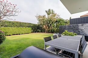 Luxury 3 Bedroom Villa, Sea View (PM-A5)