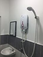 OYO 89671 Changlun Star Motel