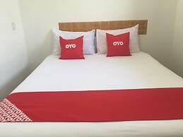 OYO 89671 Changlun Star Motel