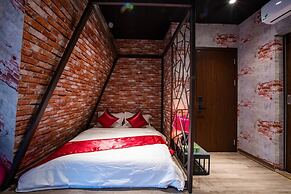 Zen Love Station - Adults Only